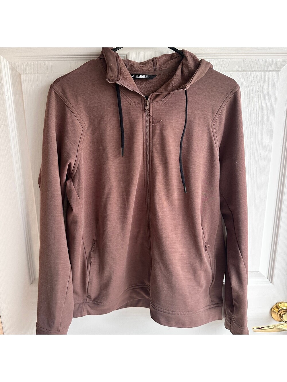 Arc'teryx Women's Large Full Zip Hoodie in Mauve